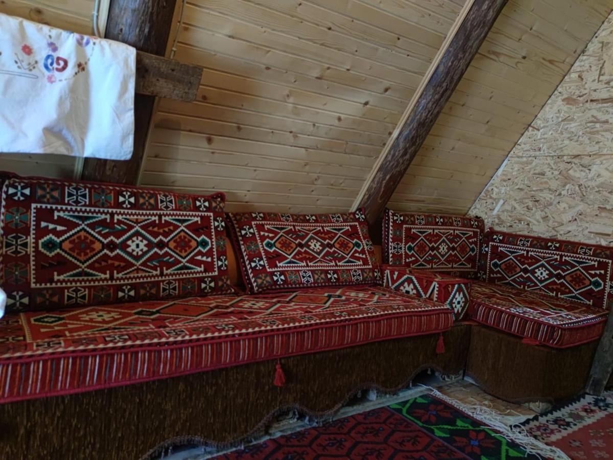 Na Krovu Svijeta Gornji Lukomir Exteriör bild